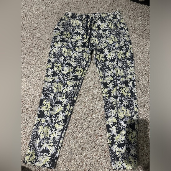 lululemon athletica Pants - Lululemon Floral Joggers